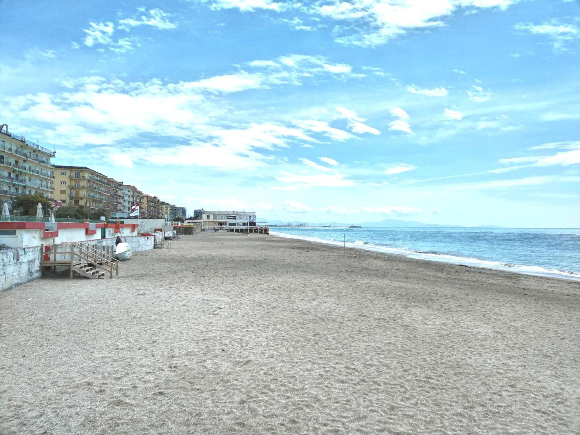 Apartament Salifornia Casa Vacanze Salerno Zewnętrze zdjęcie